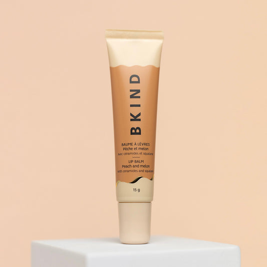 Nourishing lip balm with ceramides - Peach and melon. - ESSENCE BEAUTY BOX