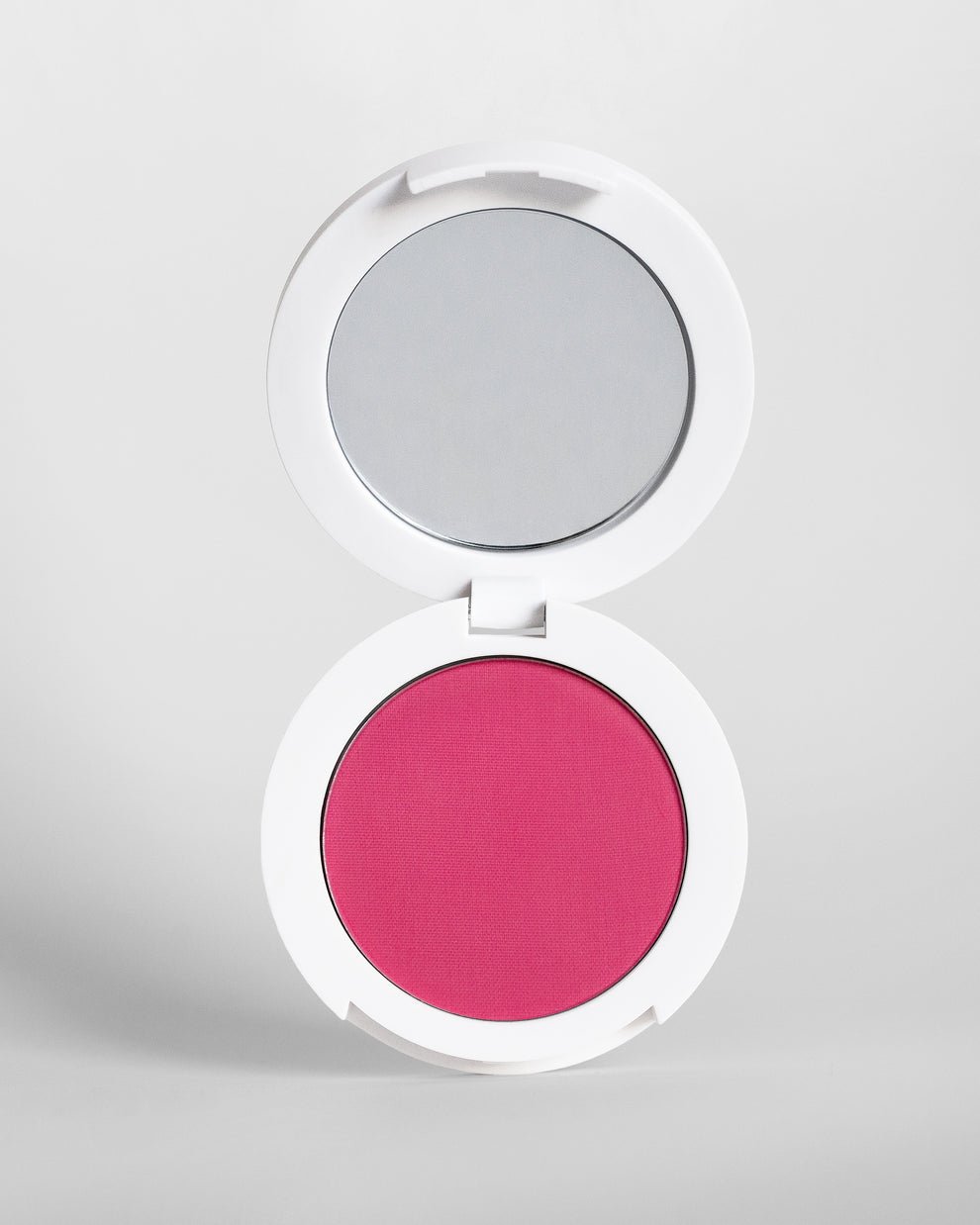 Velvet Powder Blush - ESSENCE BEAUTY BOX