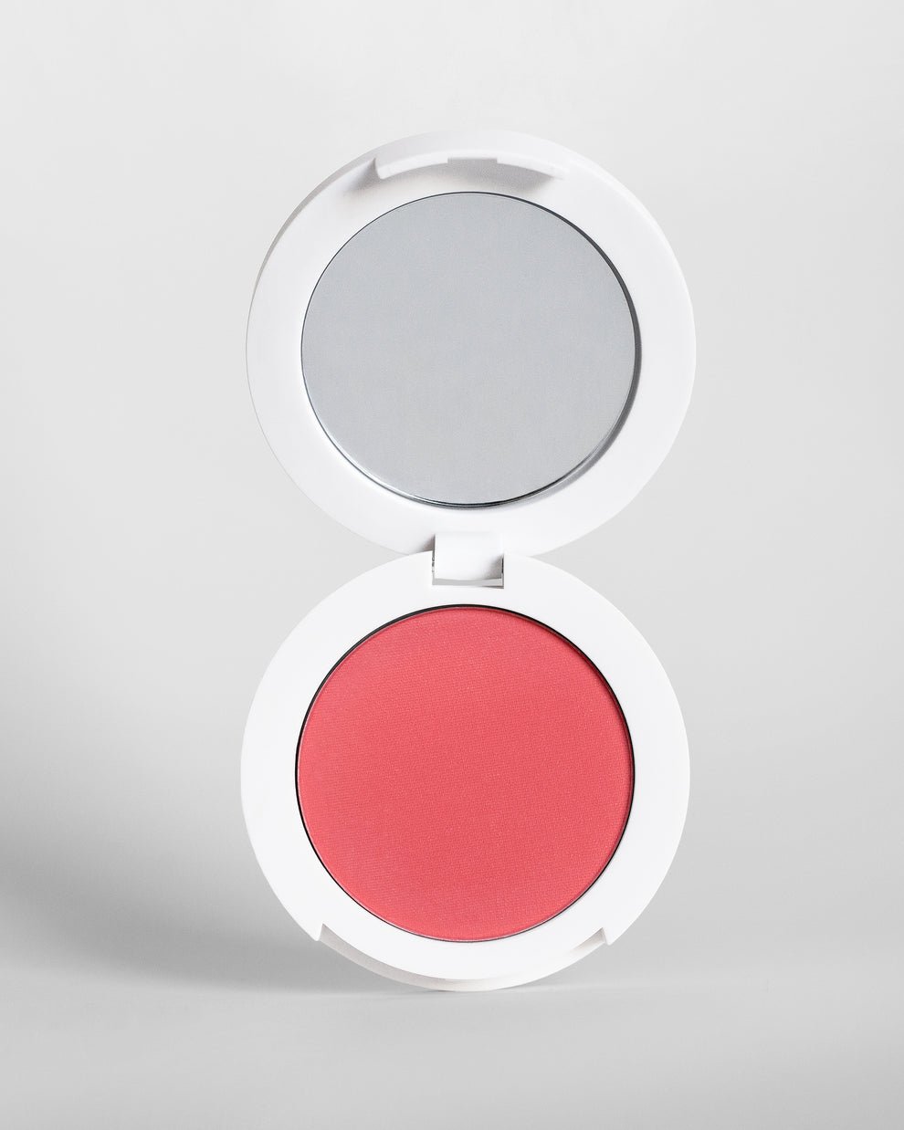 Velvet Powder Blush - ESSENCE BEAUTY BOX